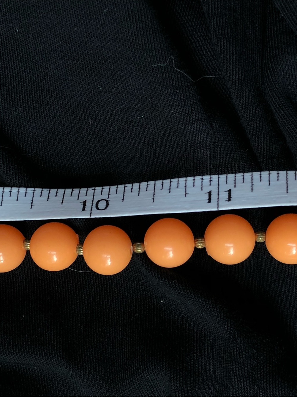 🍊Orange Beaded Necklace🍊 - Picture 2 of 5